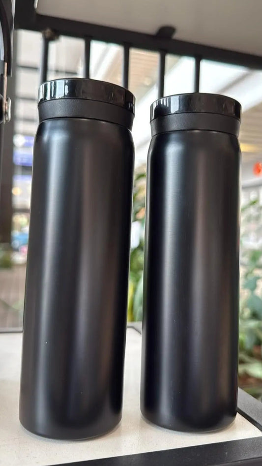 Garrafa Térmica de Aço Inoxidável Fosca