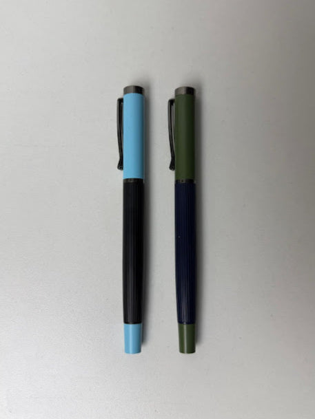 Conjunto de Canetas - Azul Celeste e Verde-Oliva